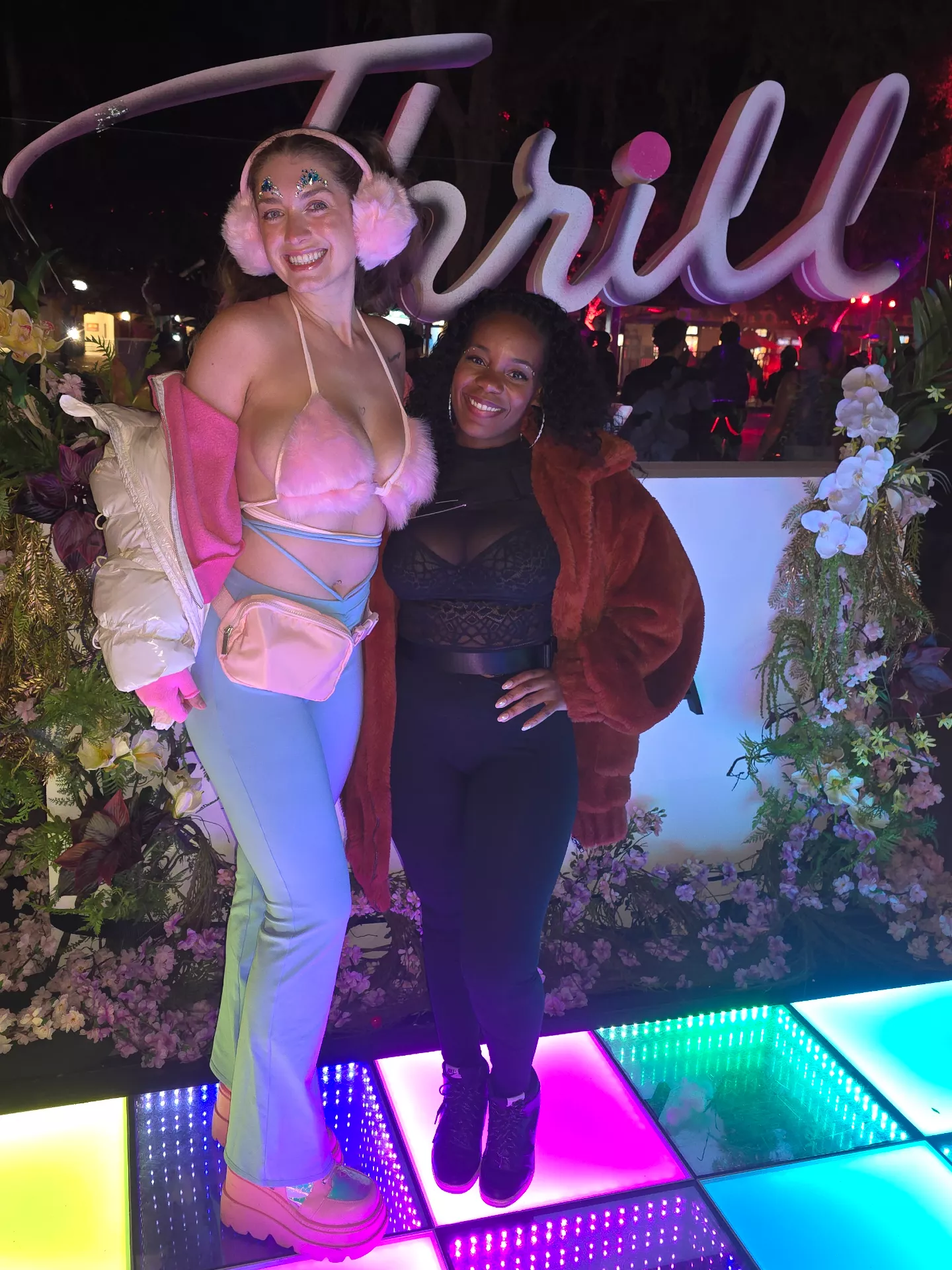 Sorry I've been away all week, quick Pic from RASA Thrill City 6 Flags last Saturday! :-) posted by ItsMeEmmaRainey