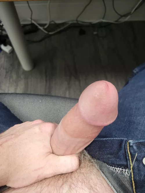 Tell me what you'd do if you were here. by ReturnoftheSpectre