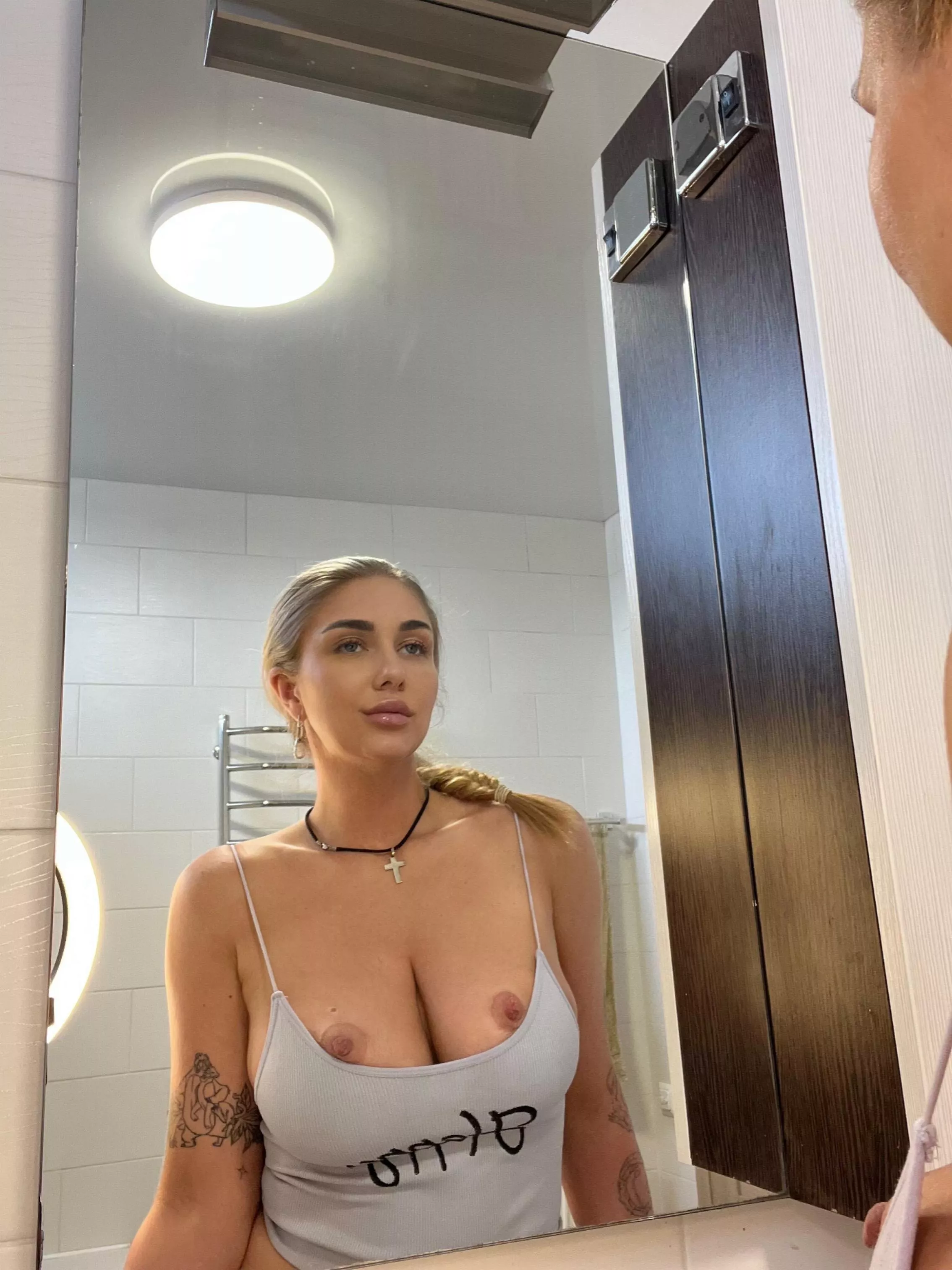 They're admiring you posted by goepibypeper