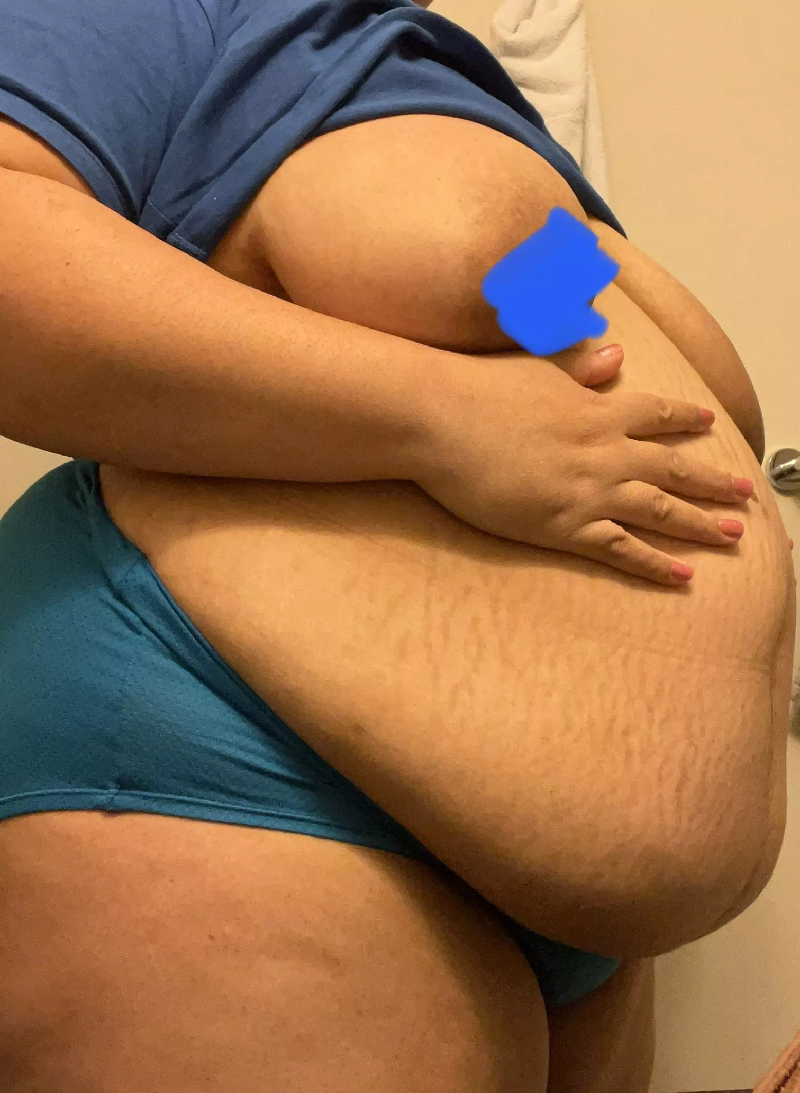 Think you could keep up with my appetite and my urge to breed? posted by mamadomme