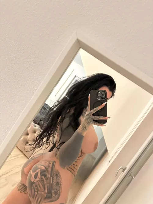 Who wanna suck my tiddies 🥰 by Mission_Illustrator7