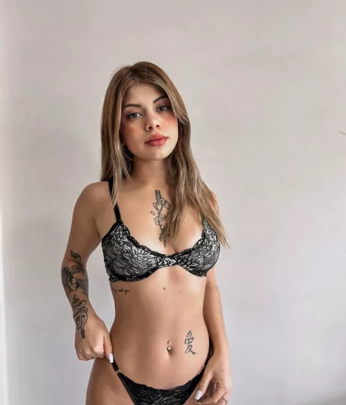 18, 5'2, 95lbs with small tits, Am I your type? by Sangellonsevz