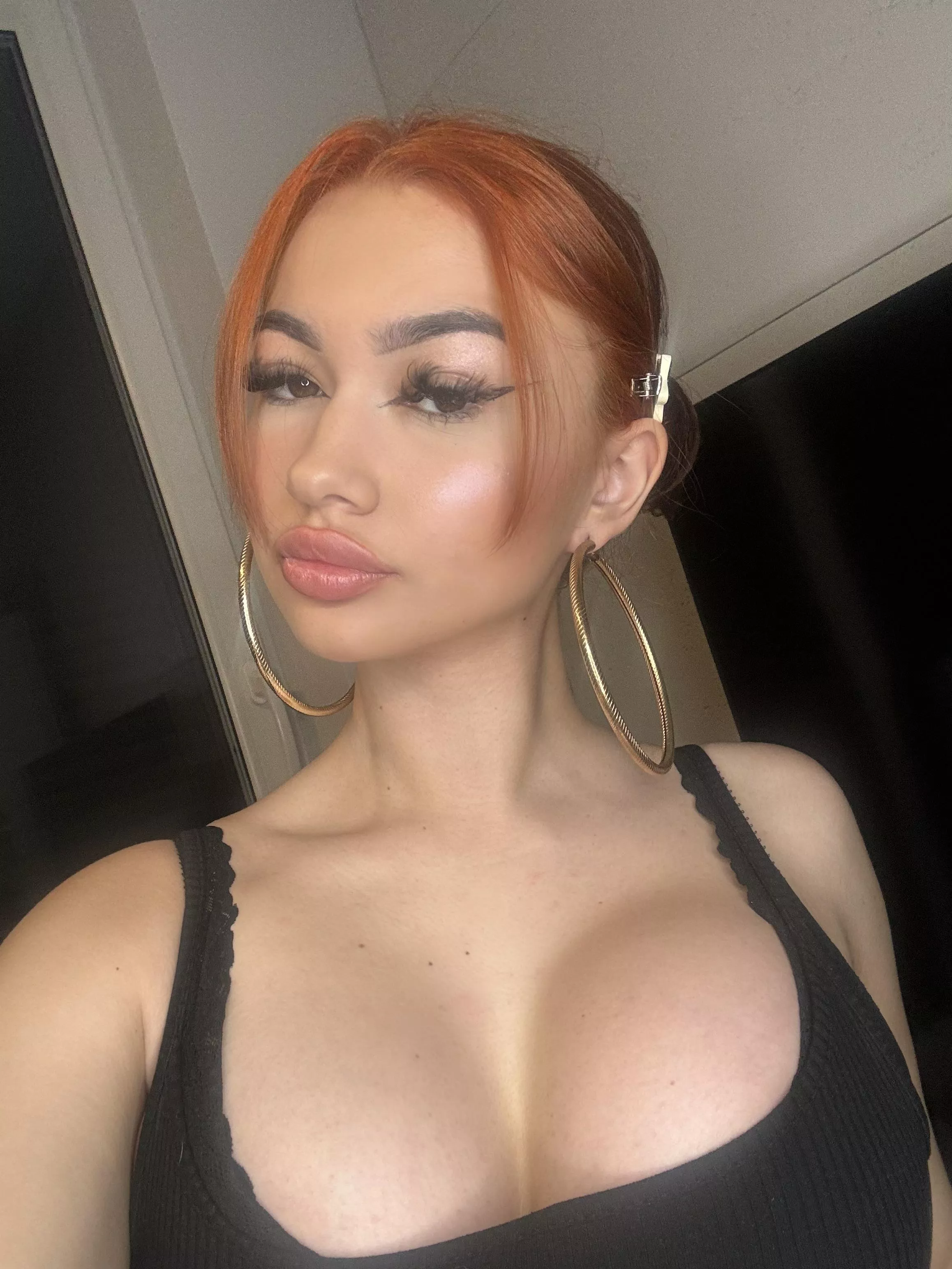 Classy hairstyle posted by Upbeat-Pineapple4540