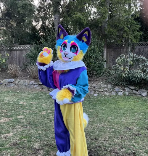 clown kitty!!! by zerpq