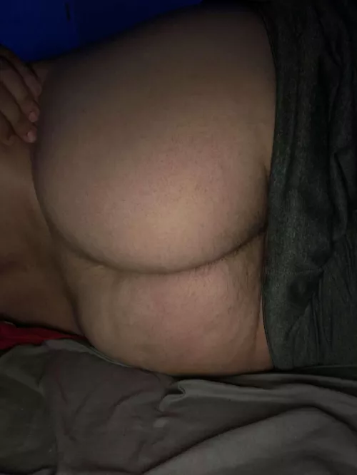 Come over babe by straight_possibly_