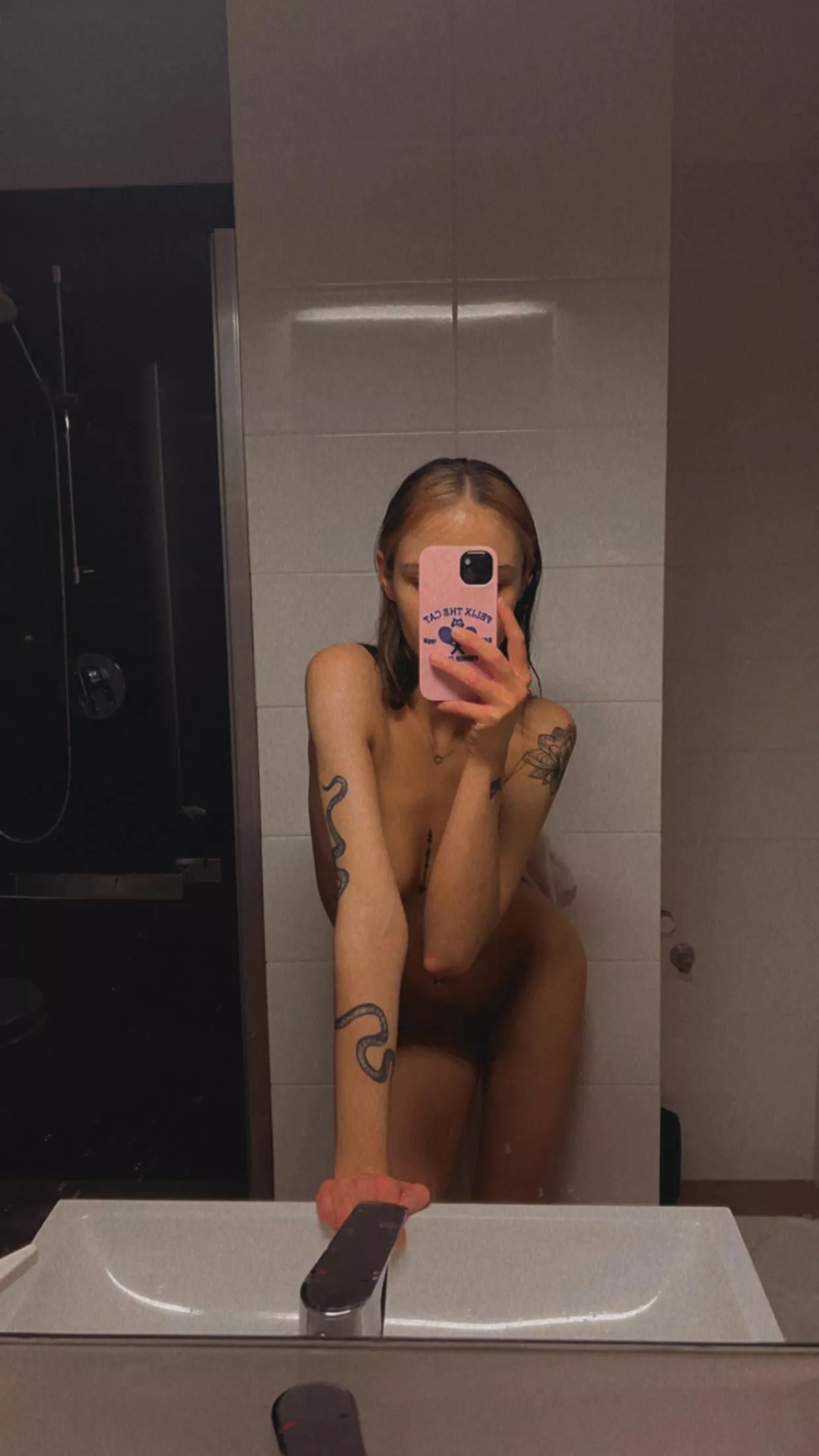 Did i make you look? posted by Basic-Total9999