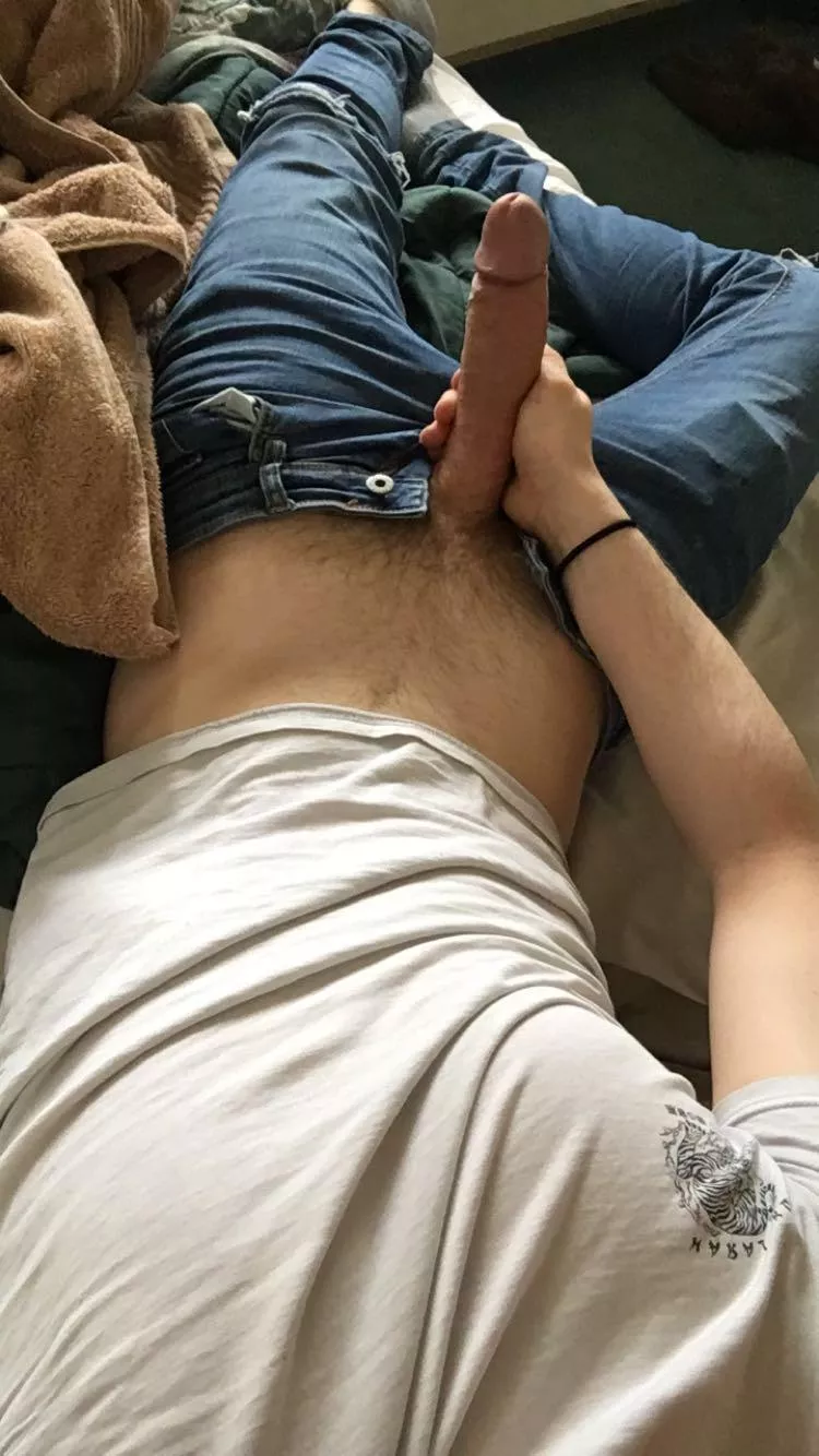 Do I look good in jeans? posted by jomorri310