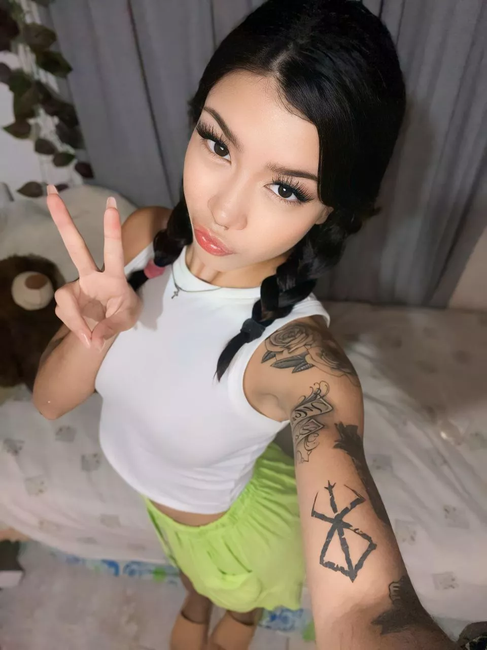 do tattoos make me ugly? posted by dovabear1122