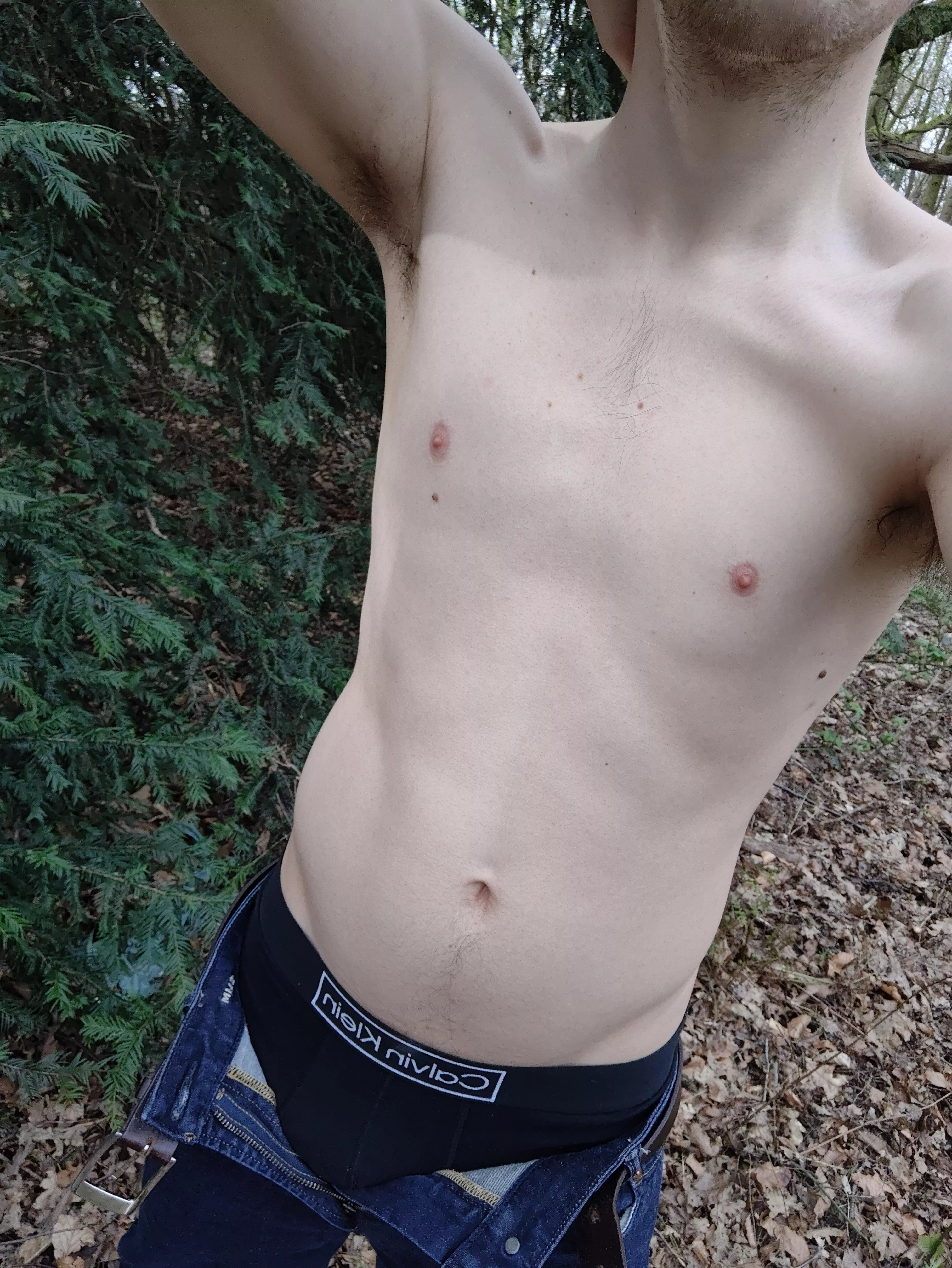 Does anybody wanna sniff? posted by Pjotrovic