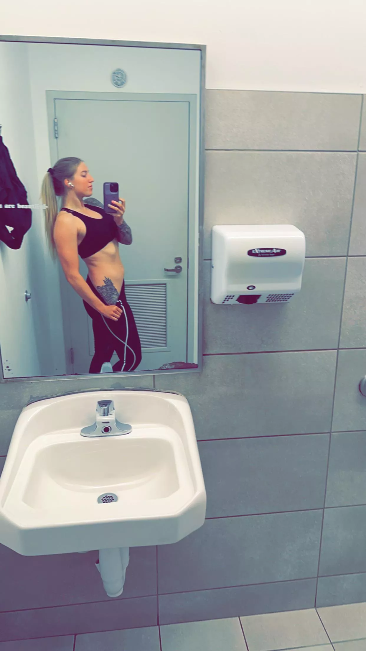 [F] Slowly building Rome posted by Both_Hamster6141