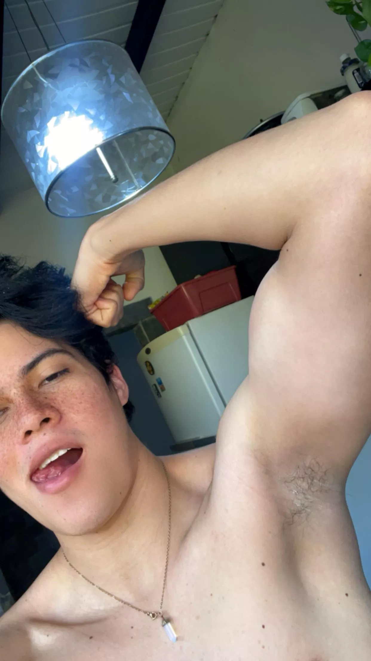 Hey  posted by Leossxs