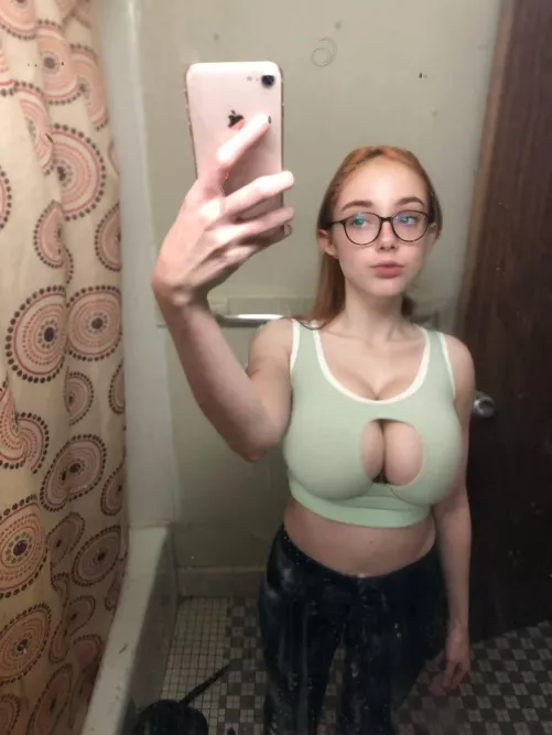 Hiiii feeling so confident today :) by Noughty_Kudit