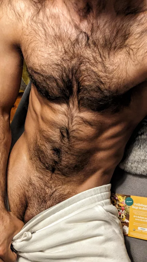 It's been almost a year since I posted, did you miss me? by maybemoebe