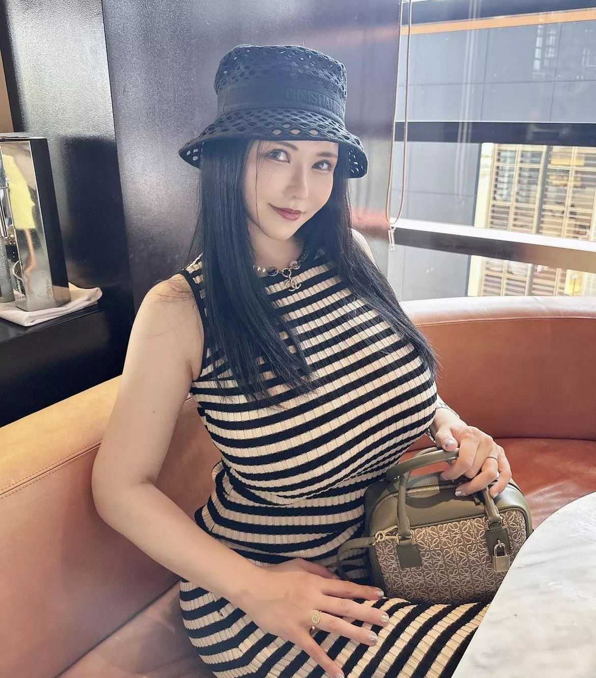 Lunch time posted by mrprofessional2424