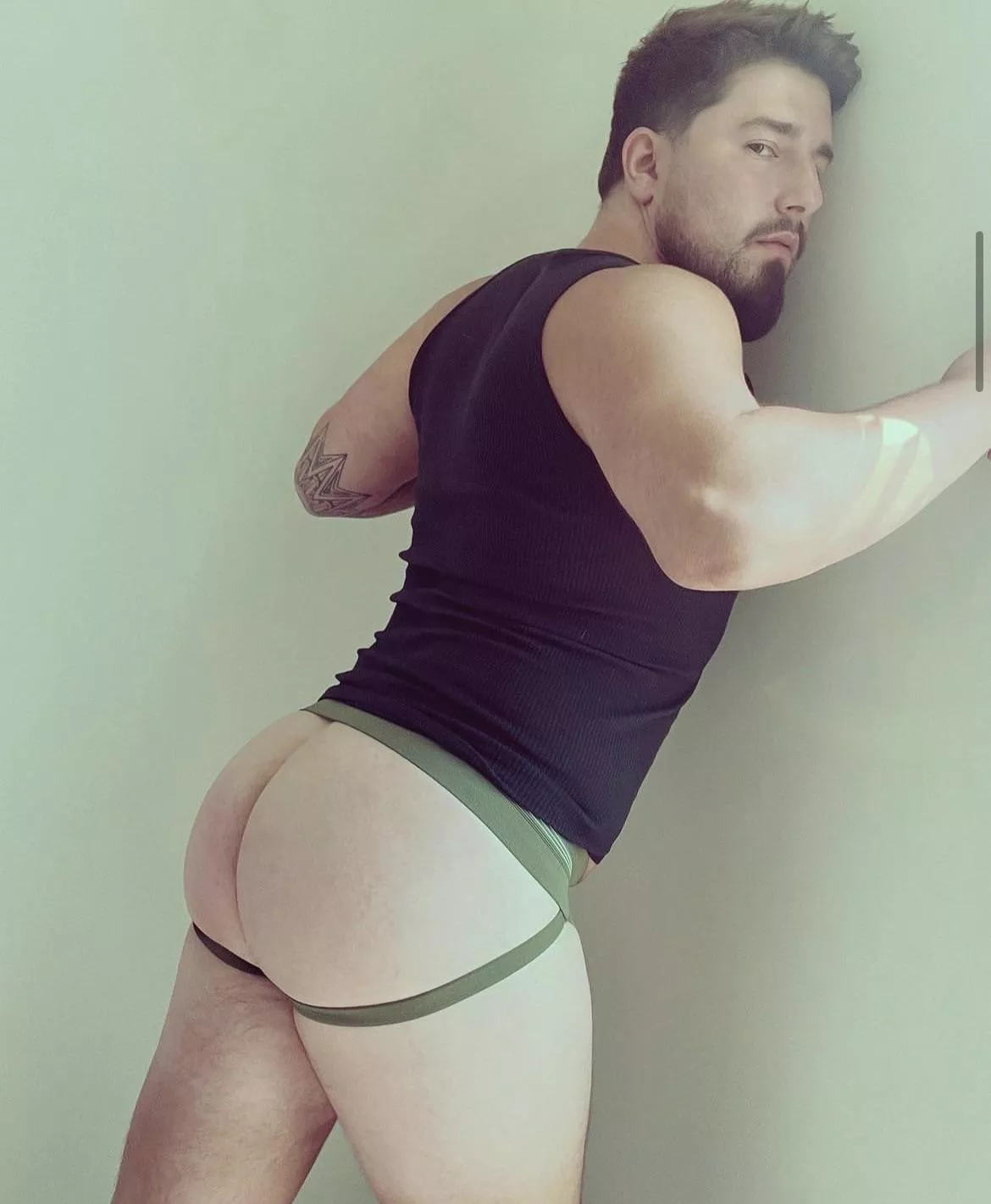 need a man to come break this ass in half 😈 posted by calantxxx