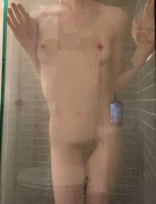 press me up against the wall by quill_la_petite