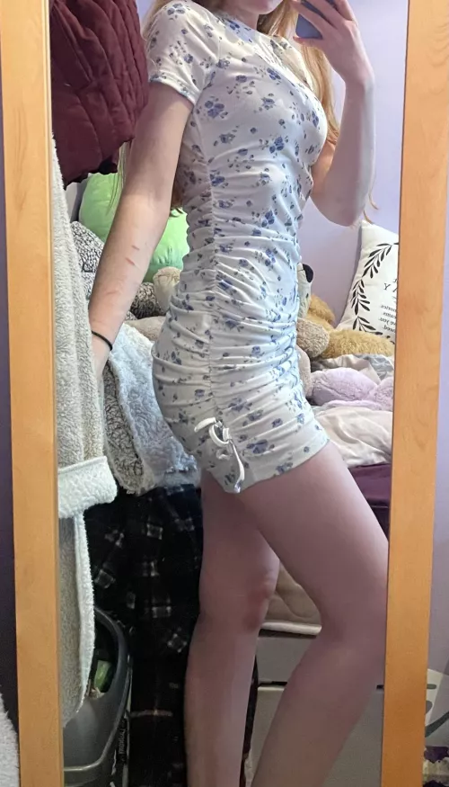 Spring is on the way and so are all my tight dresses! by Gingerbreadcharlie19