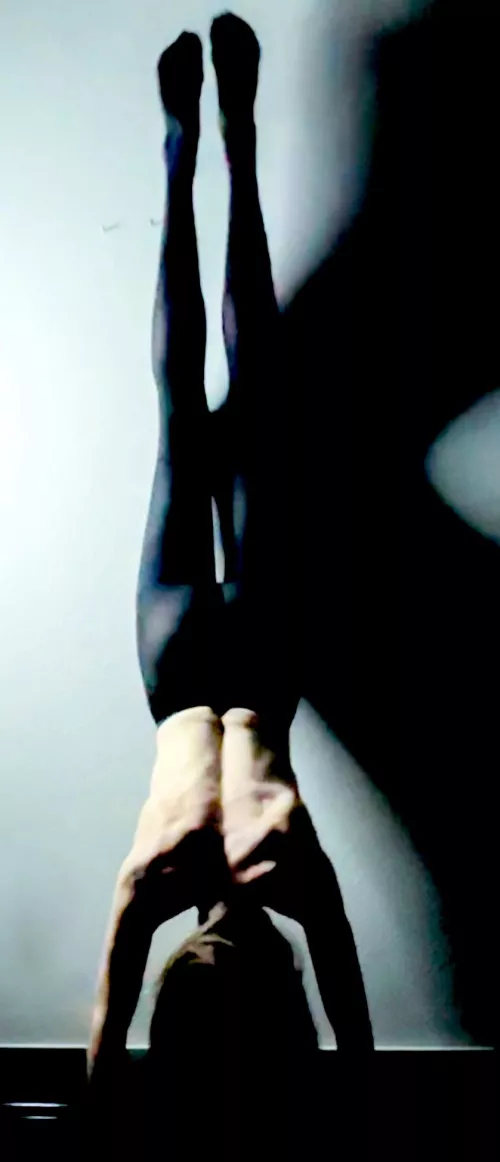 Trying new things- 😈 by AllB1zN0Pl4y