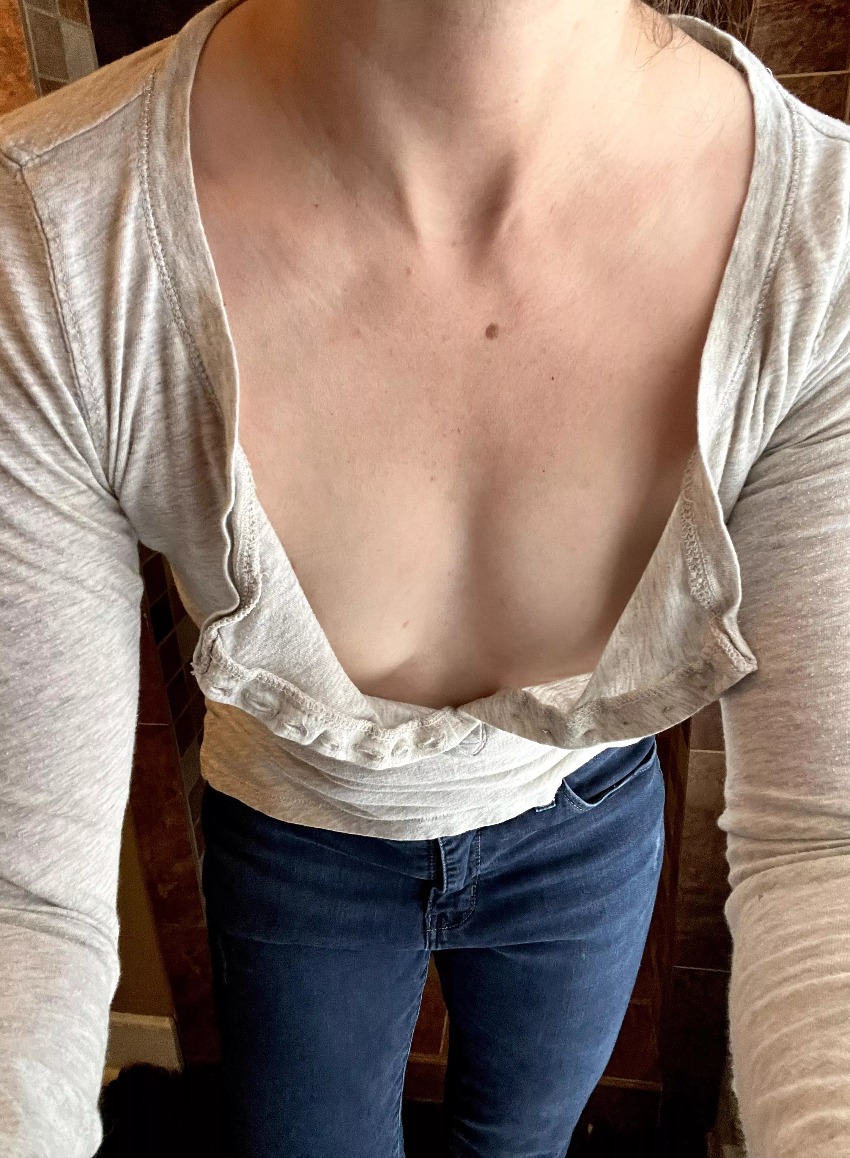 Whoops, missed a button or two… or all of them! 😉 posted by petiteboredhousewife