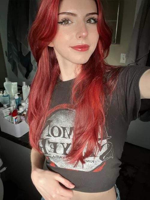 a little midriff never hurt anyone by r3dh3ads1vt