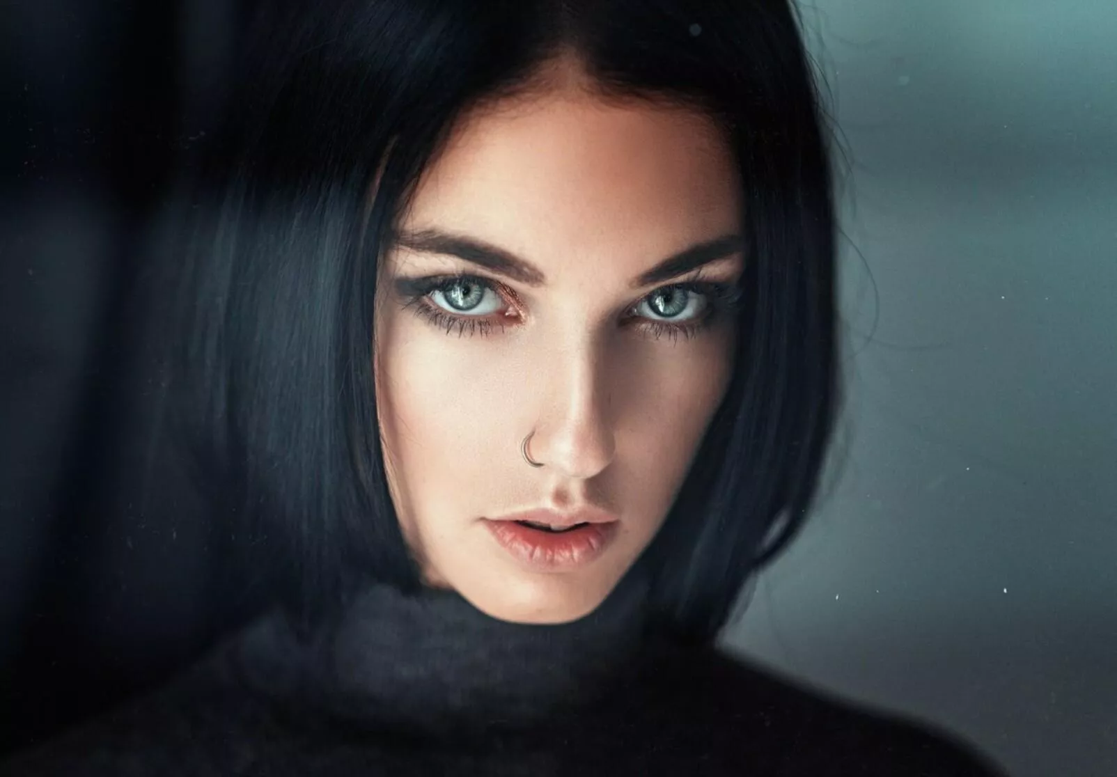 Alla Berger posted by qwer5r