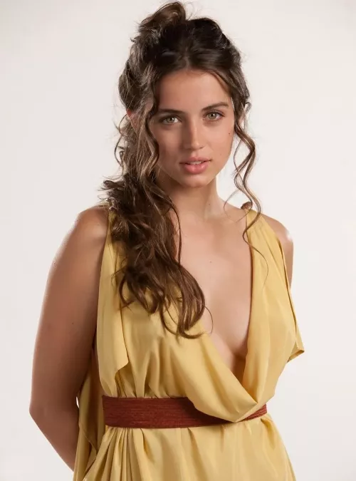 Ana de Armas by hunter_kil