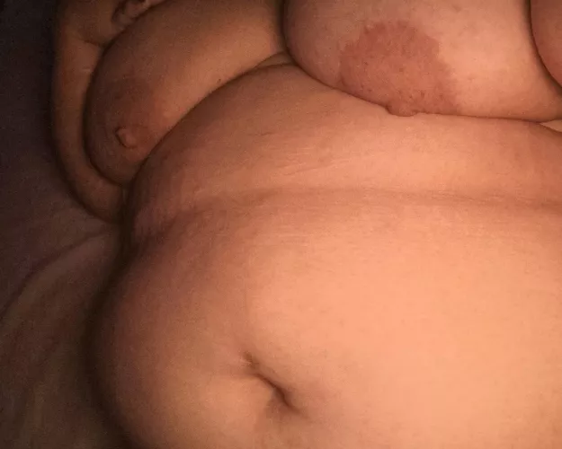 Any older men want me as a fuck toy? by dream_brat