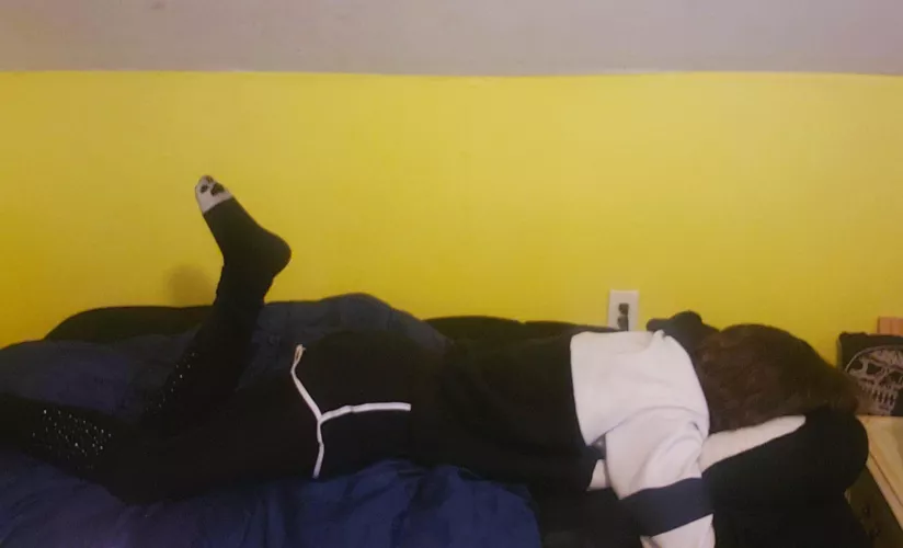 God, I don't wanna get up... 😓 by bigbob654321