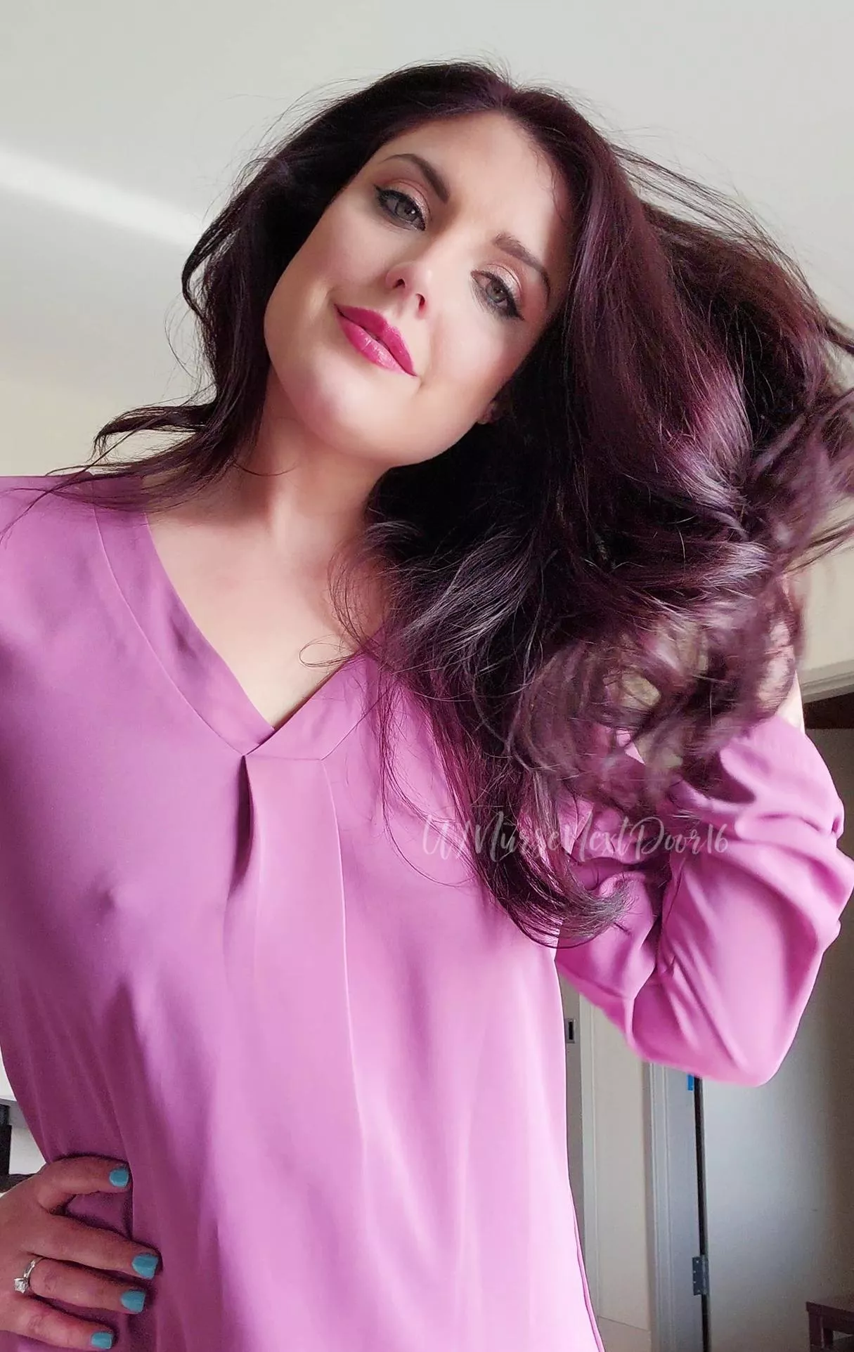 Going to the grocery store- need anything, neighbor? posted by NurseNextDoor16