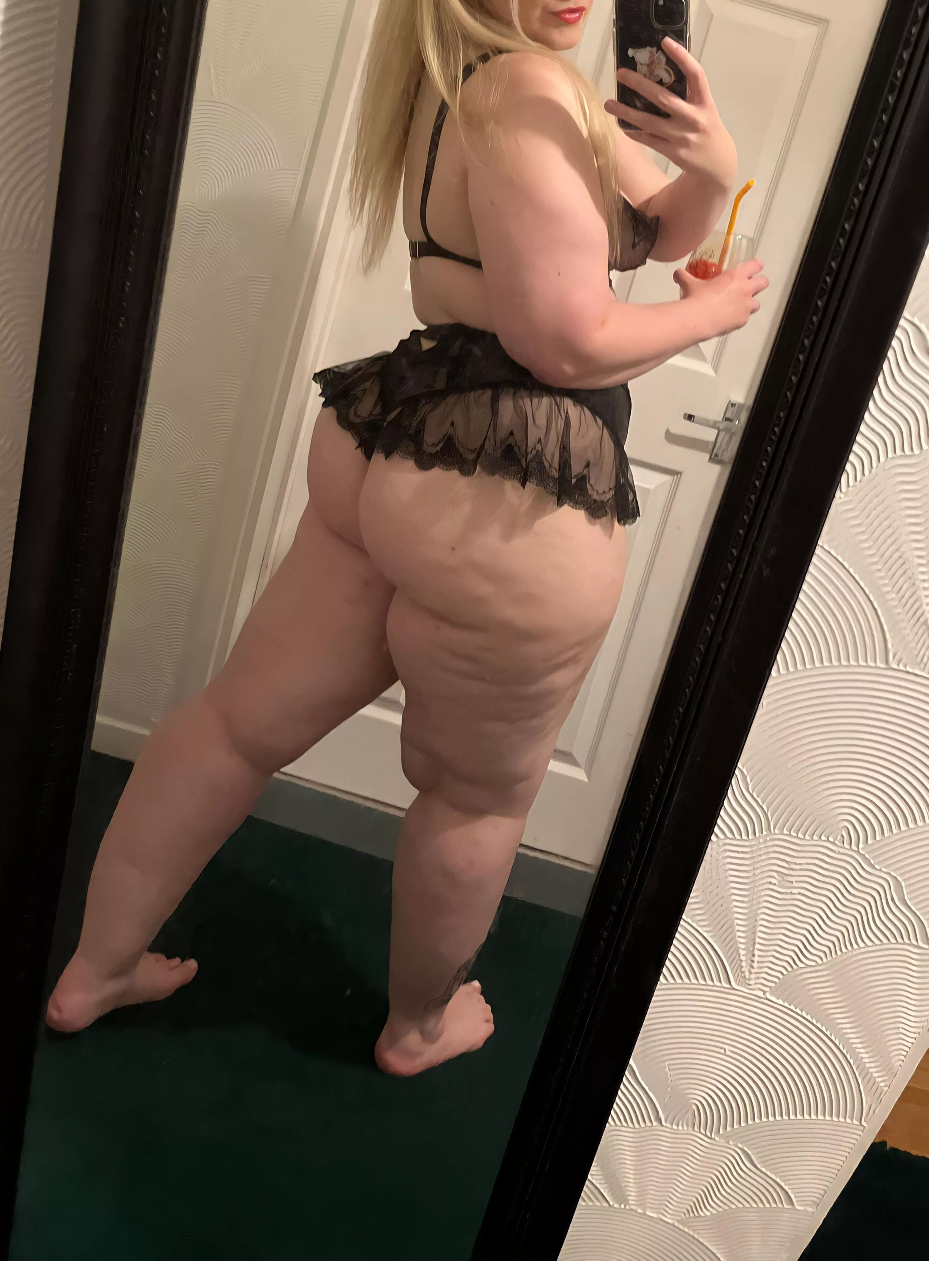 Good morning you filthy lot 🥵😉🏴󠁧󠁢󠁷󠁬󠁳󠁿 posted by Welshhannahleigh