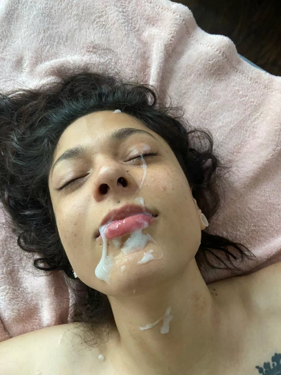 Got her right in the eye 😜😜 posted by King--Krillin