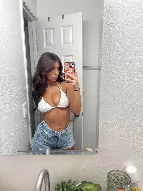 heyy by ZestycloseBiscotti81