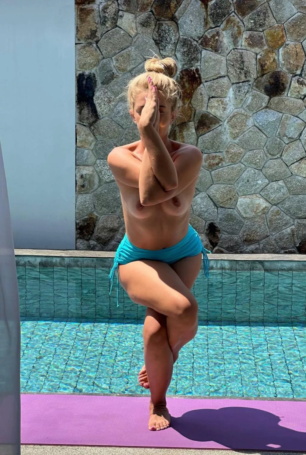 I am very flexible and not only in training posted by RoyalSexyLioness