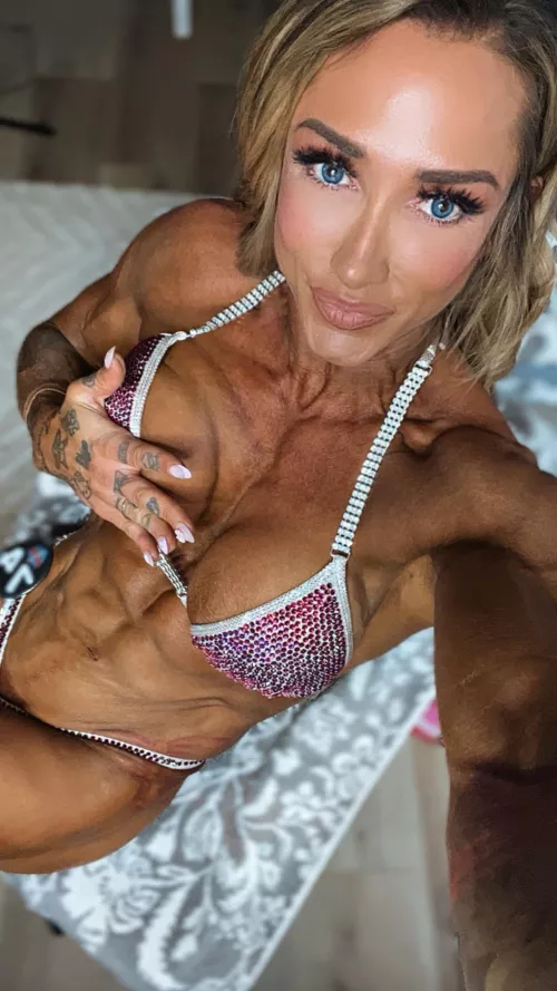 I'd be the best workout buddy by Therash