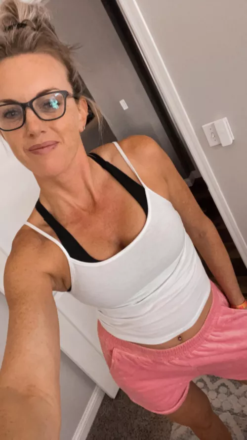 I’m just a simple girl by tallgirlalli