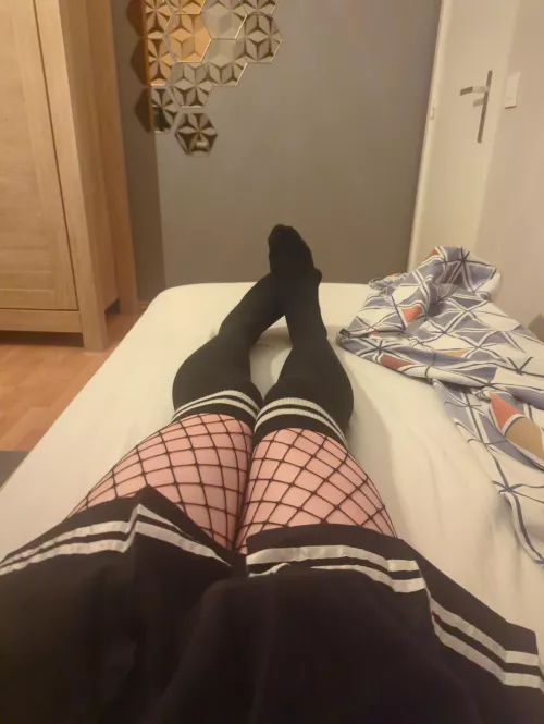 Im so eepy \\\w\\\ by Negative_Key4025