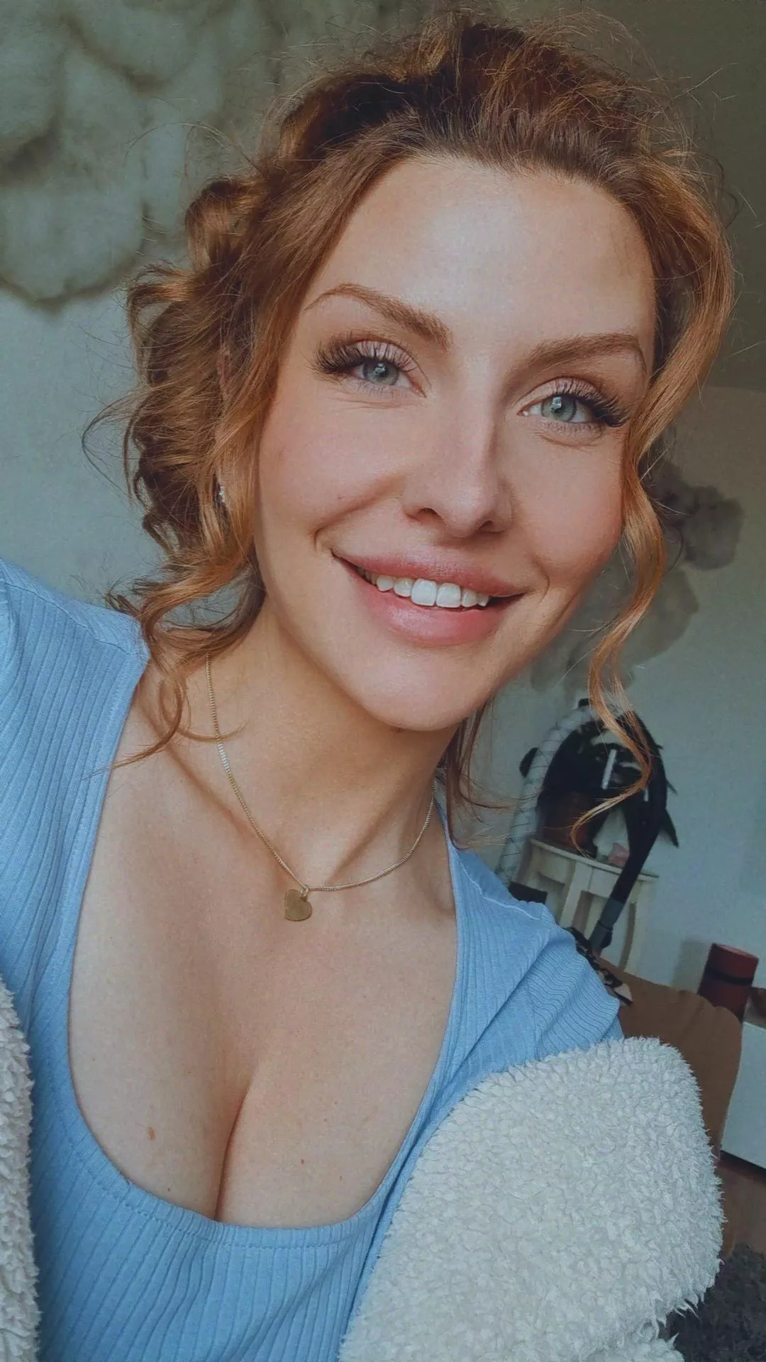 IUTR posted by Pretty_Eyese