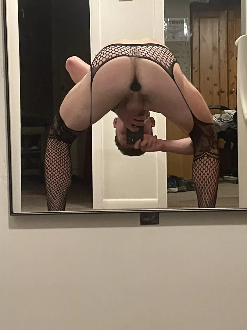 Mirror shot posted by Individual-Area-8462