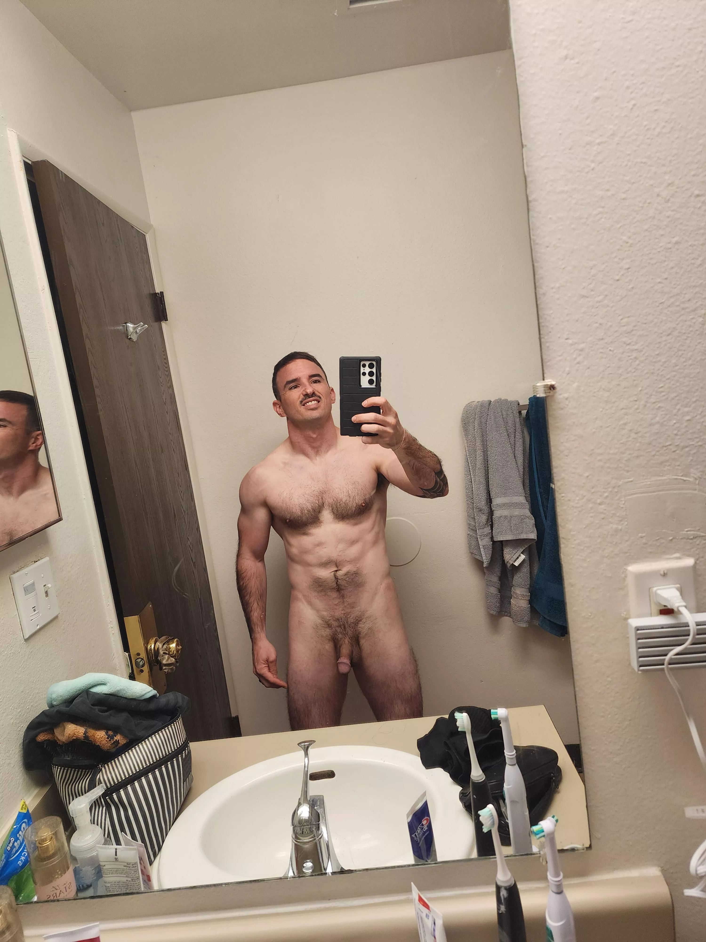 Morning rate? 33 (m) posted by Traditional-Car2519