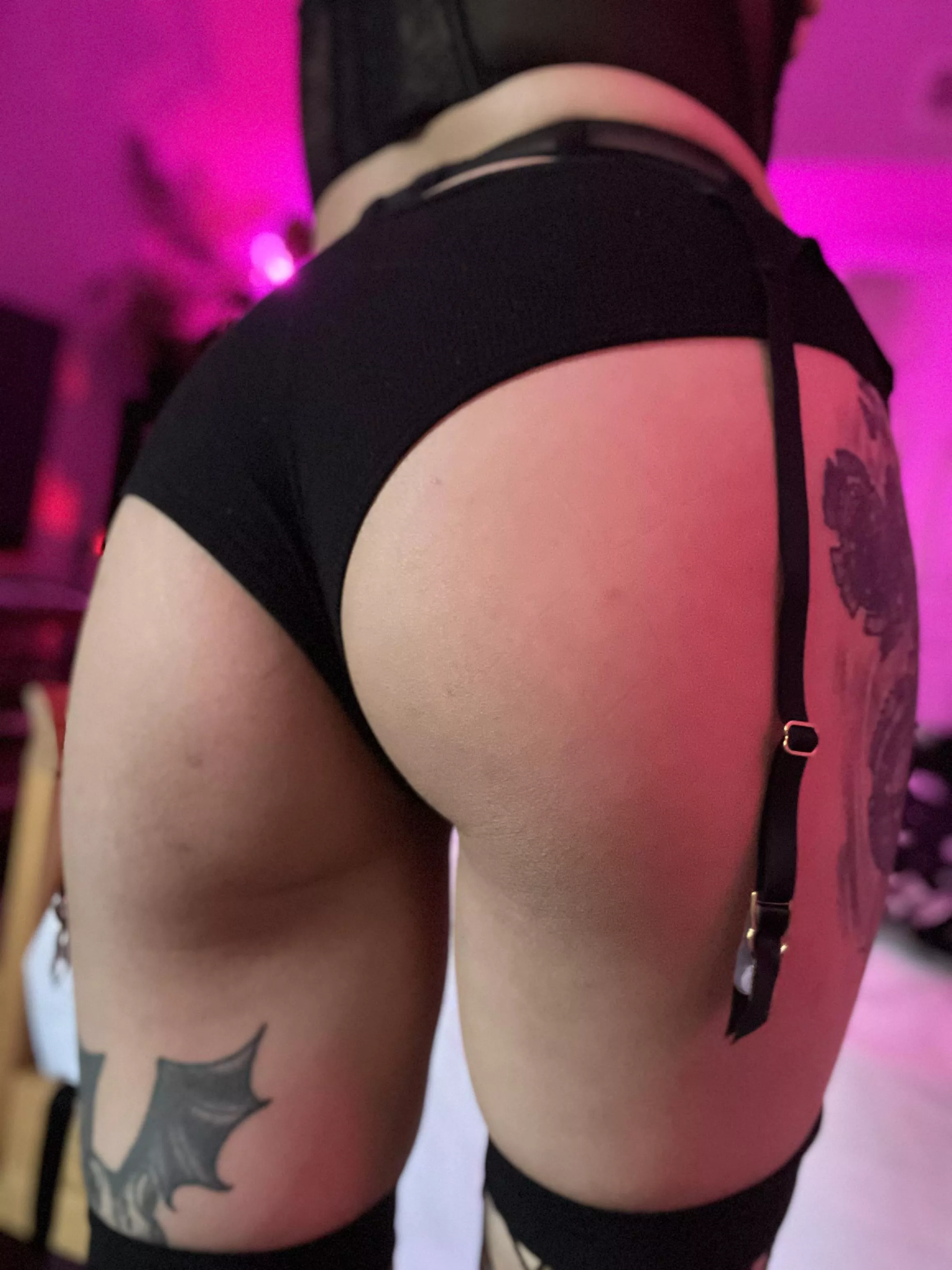 My lil asian ass is smackable and snackable ;) posted by itsravynstorme