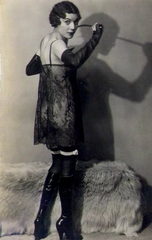 naughty flapper posted by Mundane-Employer-719