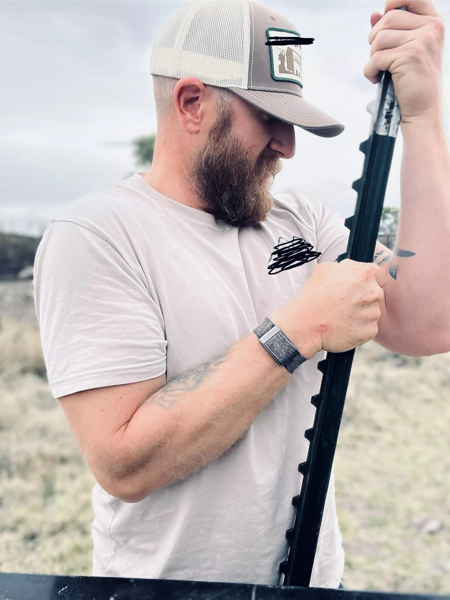 Ranch work builds nice arms posted by thedude_1942