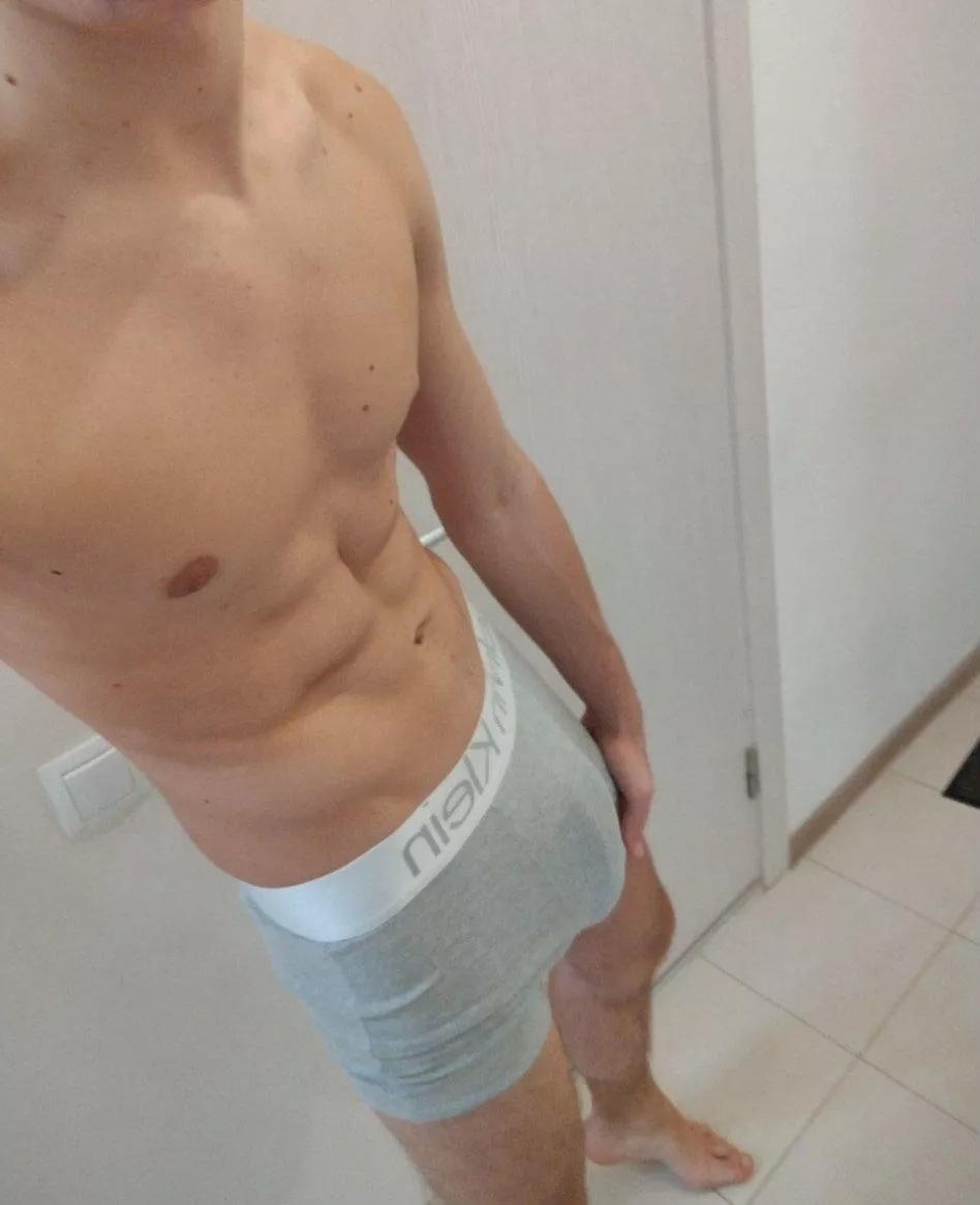 Rate my soft bulge posted by PerfectG0d