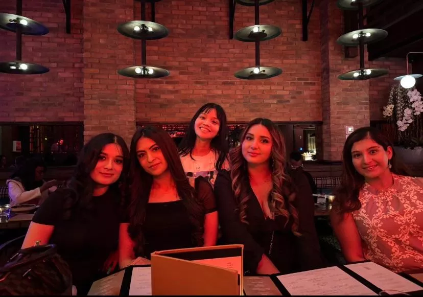 Rate these girls ( w reasoning) posted by Legitimate-Carry4890