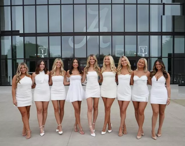 Roll Tide by asdfjhsdfa