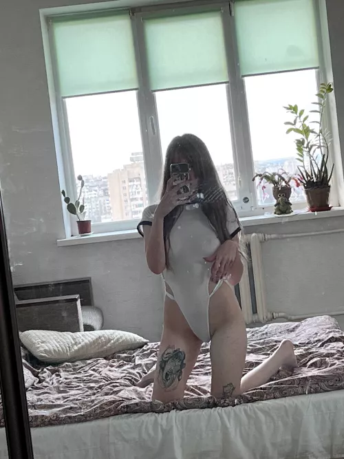 The day must start with mirror selfies, don't you agree? by dotxavi