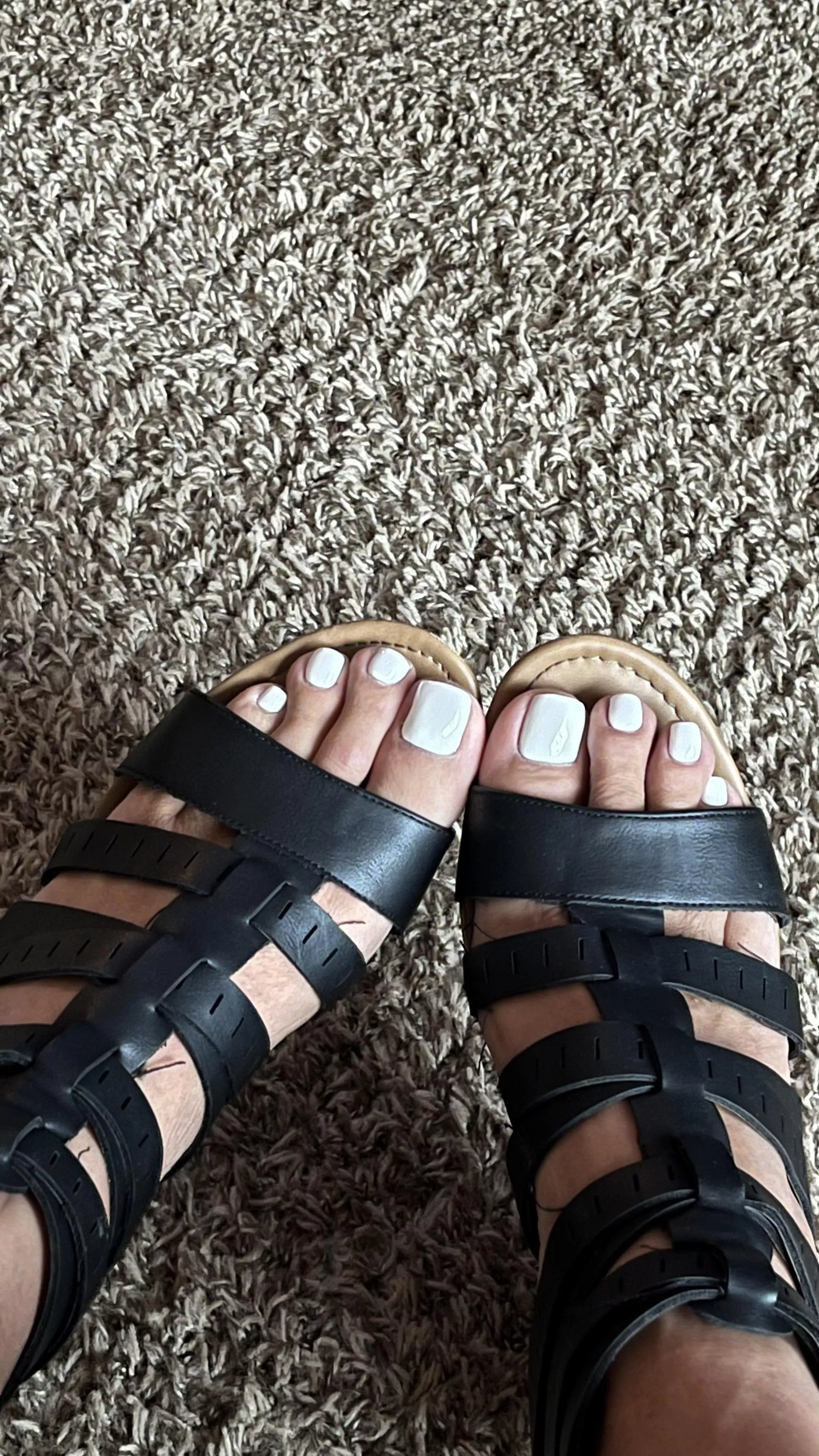 White! posted by SexyFeetCD