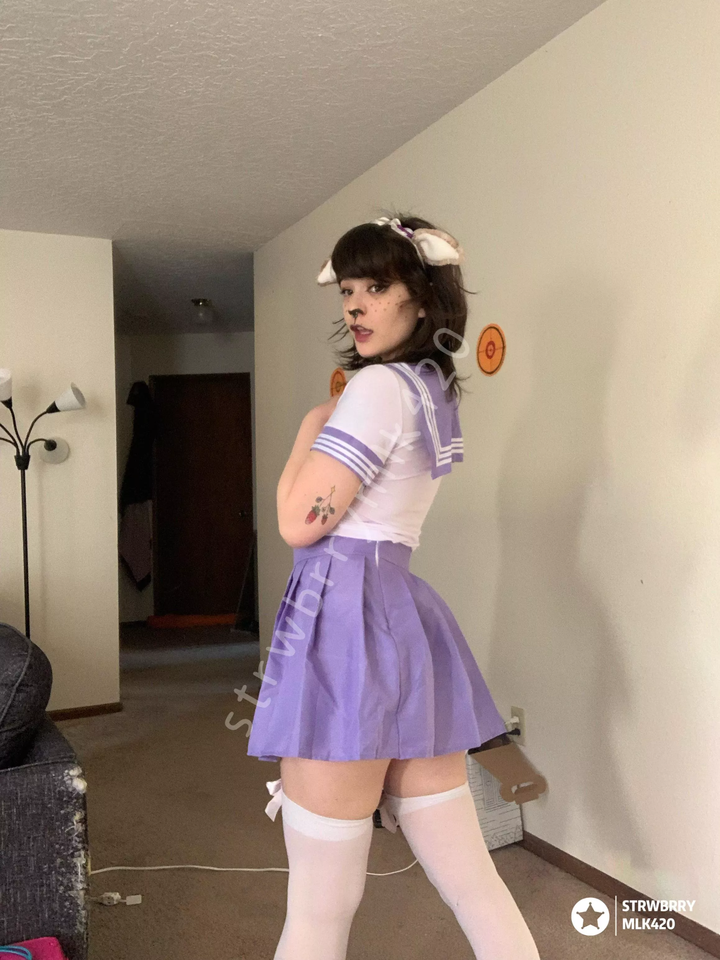 would u adopt a pet deer  posted by strwbrrymlk420