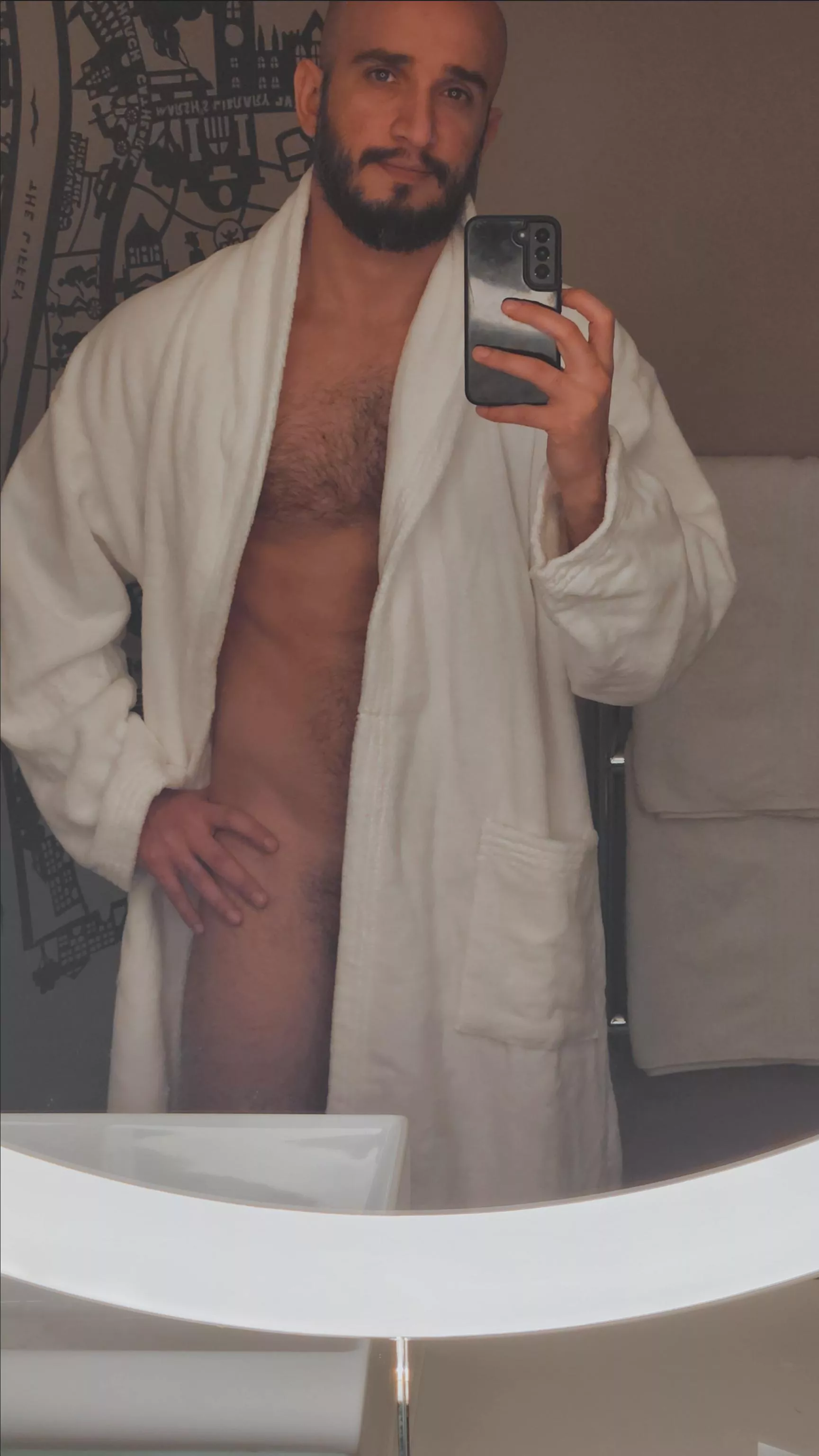 Would you guess I'm introverted or extroverted? posted by DanteVegaOF