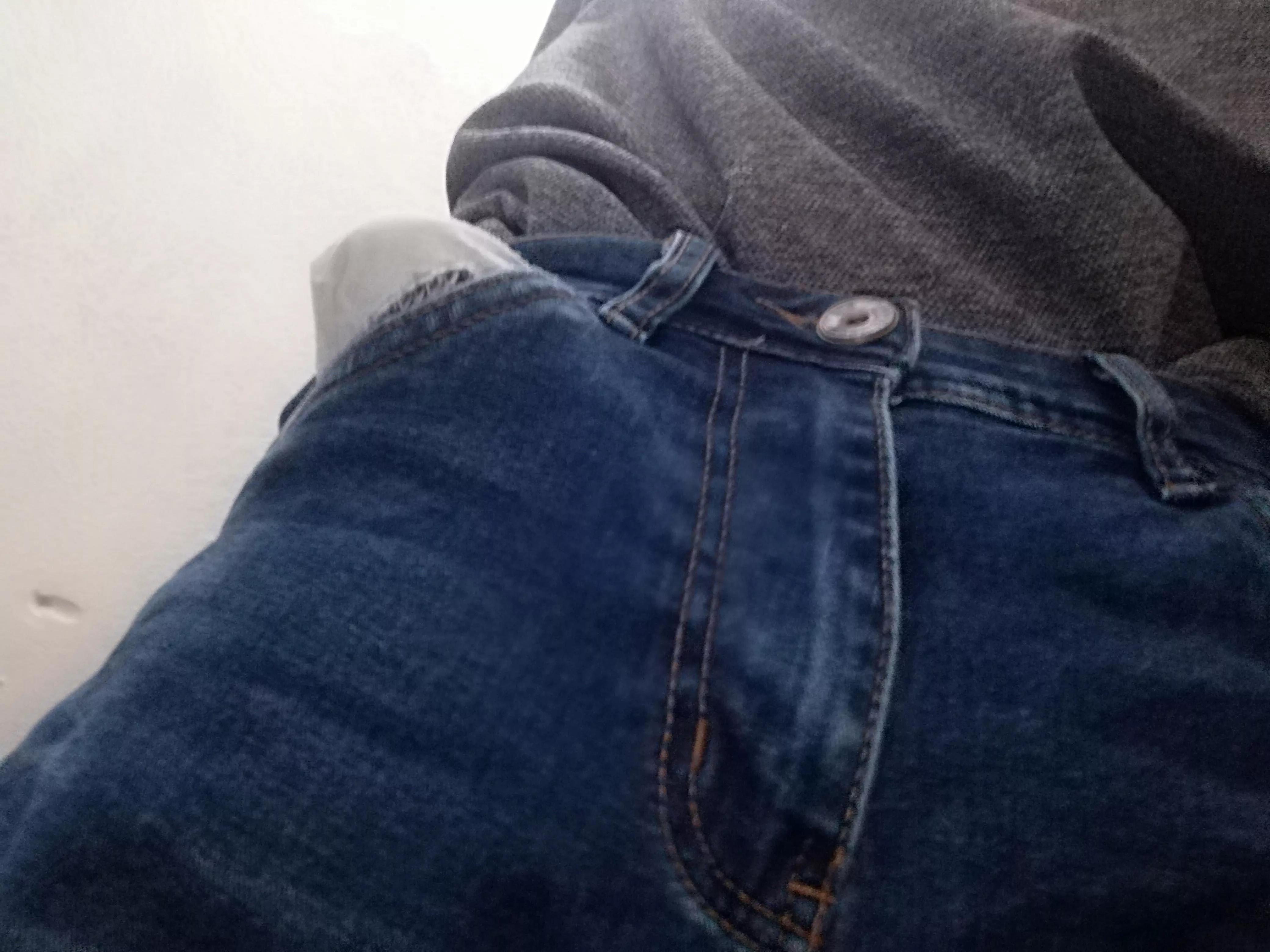 (18) posted by Old-Photograph4939